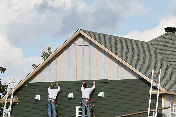 Professional Emergency Siding Repair technician working in Leetsdale, PA