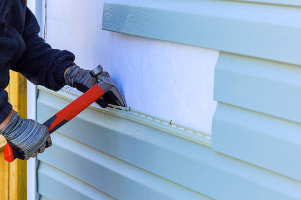 Reliable Emergency Siding Repair contractor in Leetsdale, PA by Squared Siding